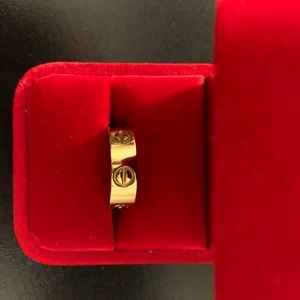 gold ring